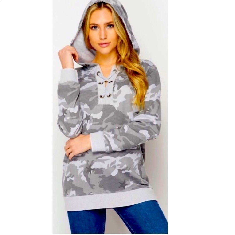 Honeyme Camo Star Hoodie Large